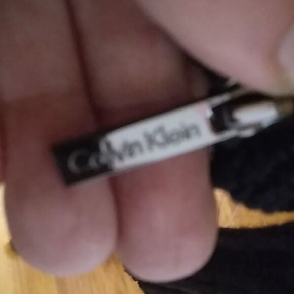 NWT CALVIN KLEIN BLACK & WHITE STRIPED BOATNECK SWEATER XS - Picture 11 of 12